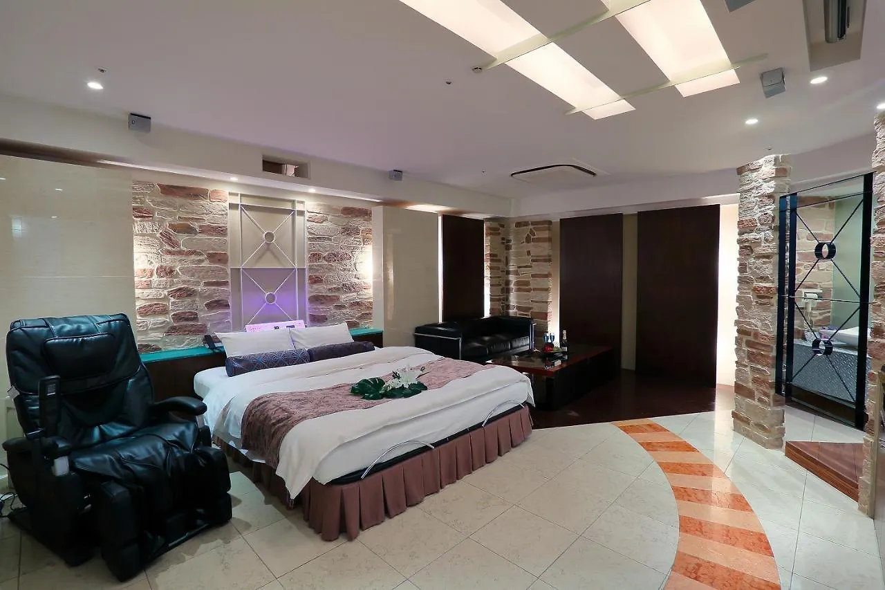 Hotel Axis -アクシス- (Adults Only) Osaka Love hotel