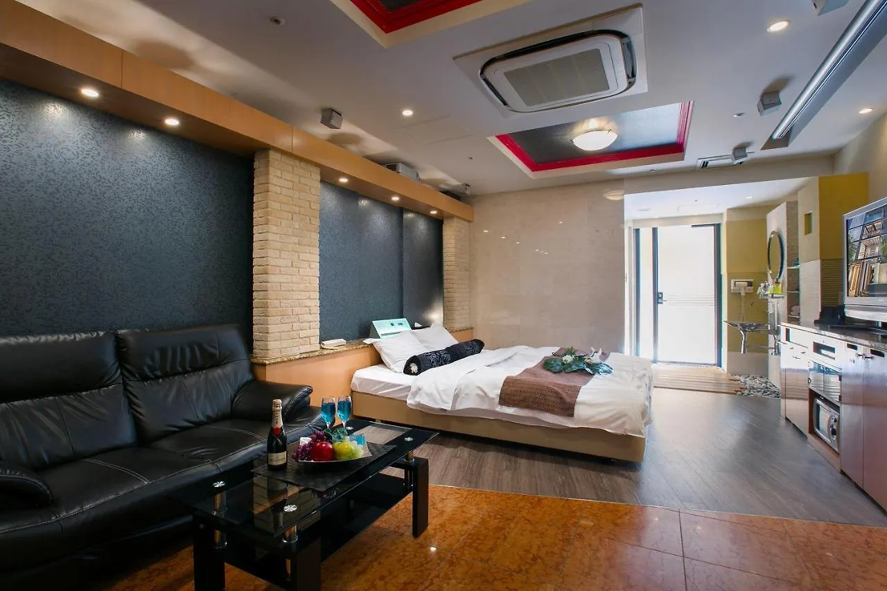 Hotel Axis -アクシス- (Adults Only) 大阪市