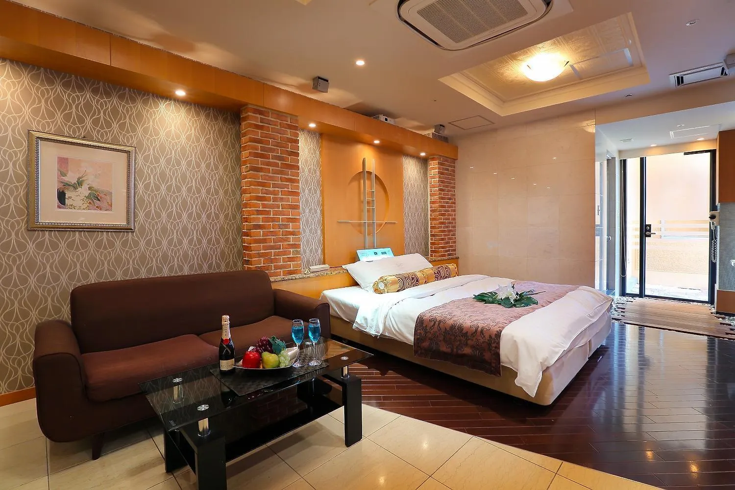 Hotel Axis -アクシス- (Adults Only) 大阪市 ラブホテル